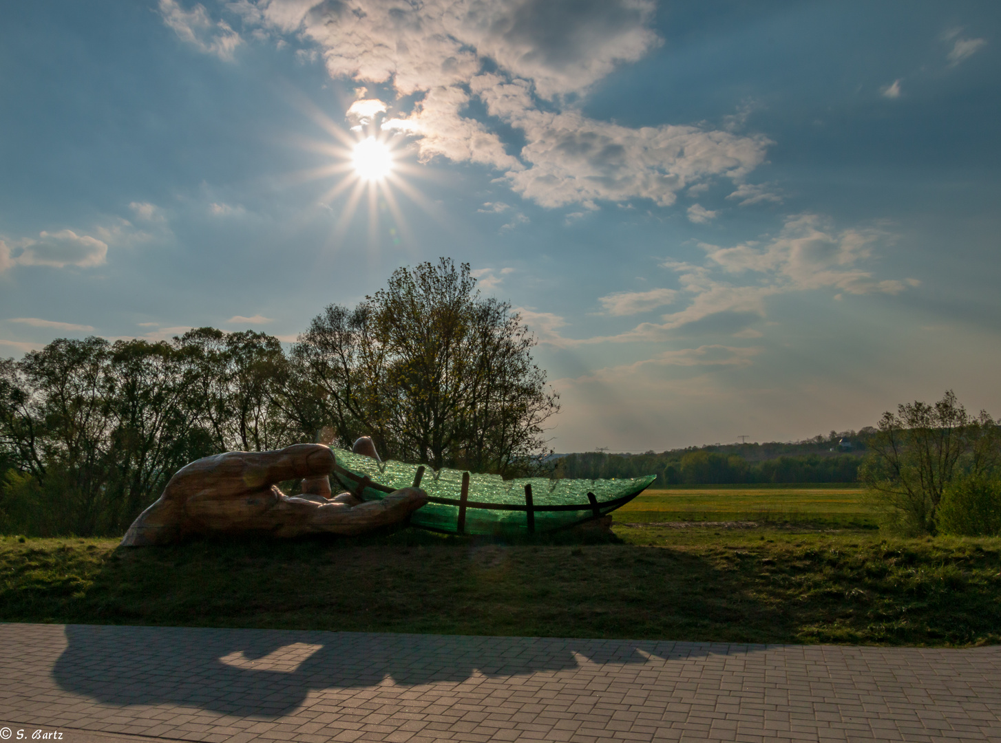 Glas Arche in der Abendsonne - Landesgartenschau 2019 Frankenberg (1)