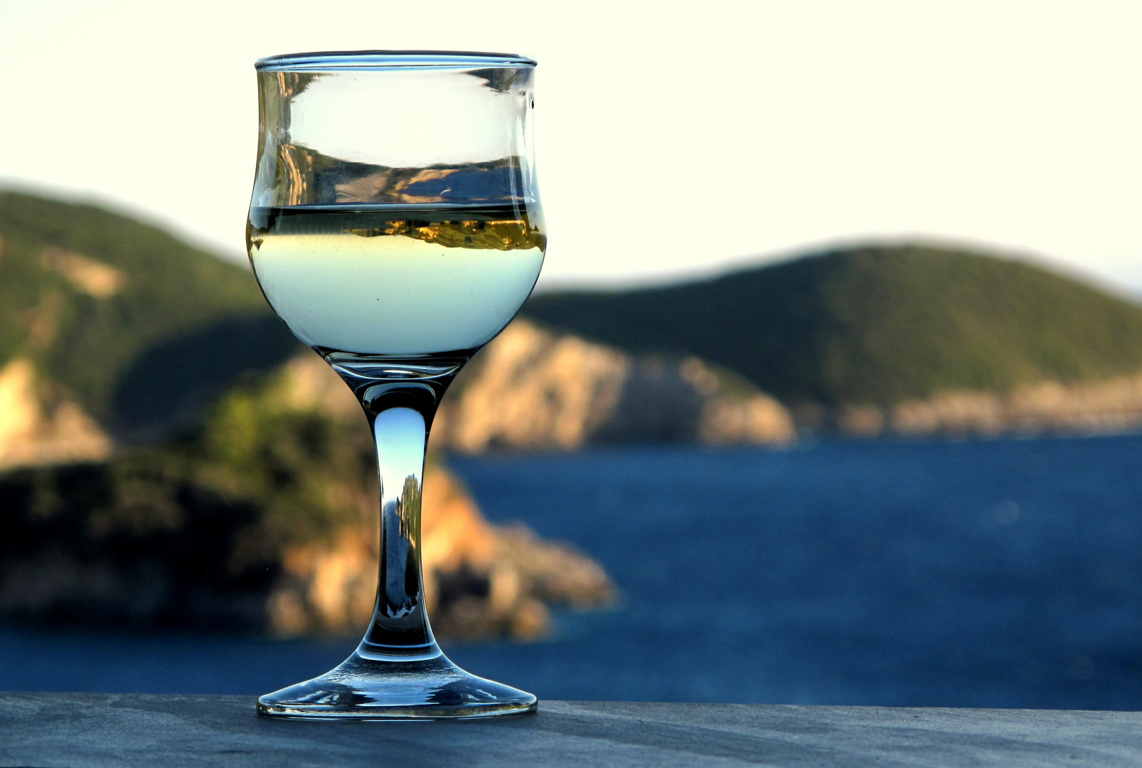 glas of corfu