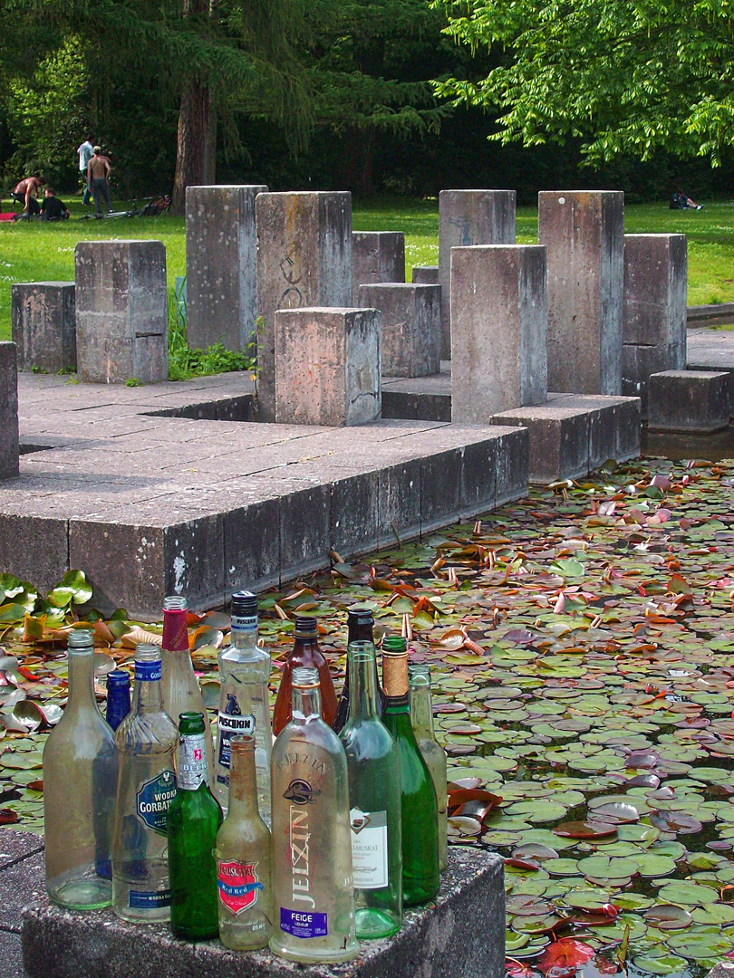 Glas und Stein und Mehr