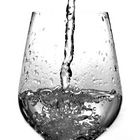 Glas Wasser