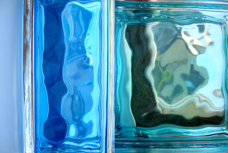 Glasblau