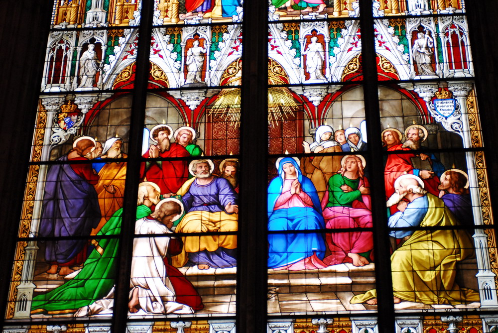 Glasfenster im Kölner Dom