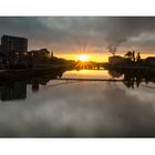 [glasgow - sunrise over clyde]