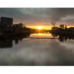 [glasgow - sunrise over clyde]