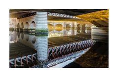 [glasgow - sunrise under the bridge]