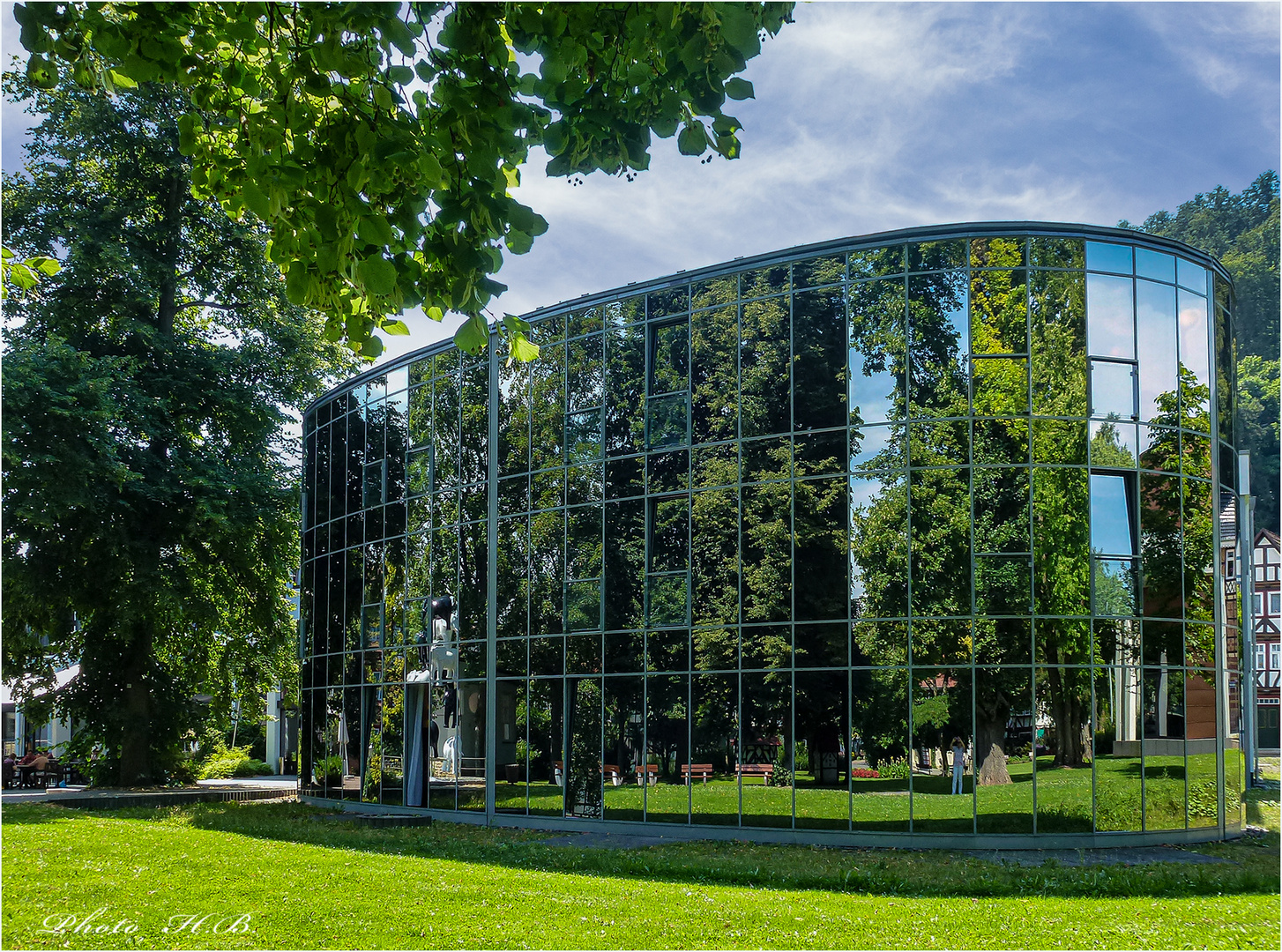 Glaspavillon im Kurpark Bad Soden Allendorf