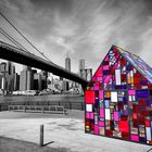Glass House Installed at Brooklyn Bridge Park