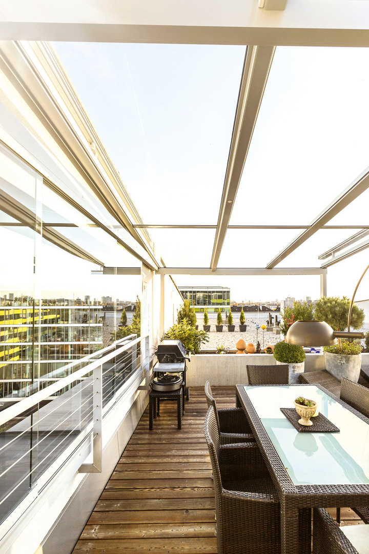 Glasüberdachung auf einer Dachterrasse in Linz / OÖ