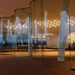 Glaswand in der Elbphilharmonie