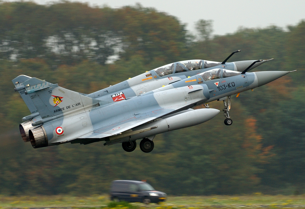 Gleich zwei Mirage 2000D der französischen Armee de l´Air 