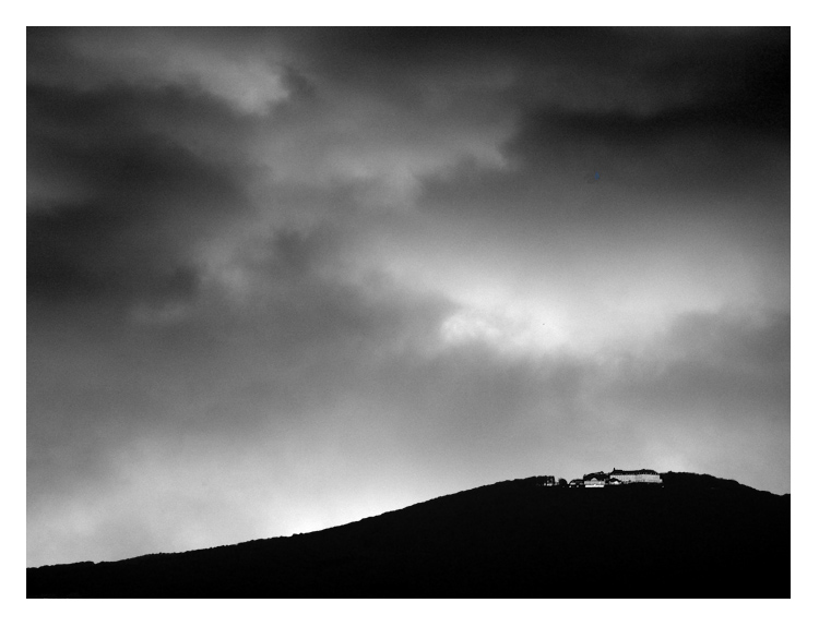 gleiche Perspektive unterschiedliche Wolkenstimmung