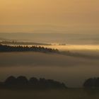 Gleicher Ort, anderer Tag - die Rhön im Herbstnebel V