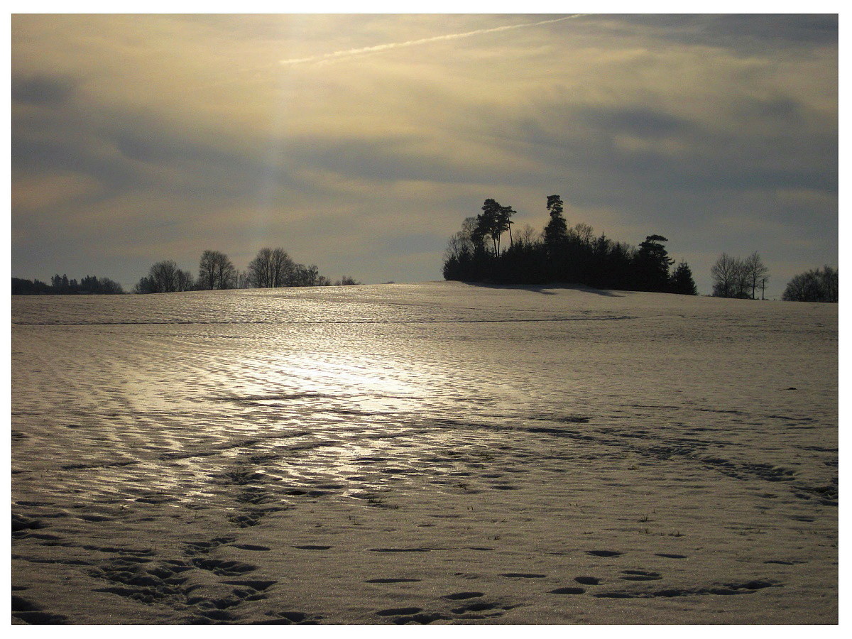 Gleißender Schnee