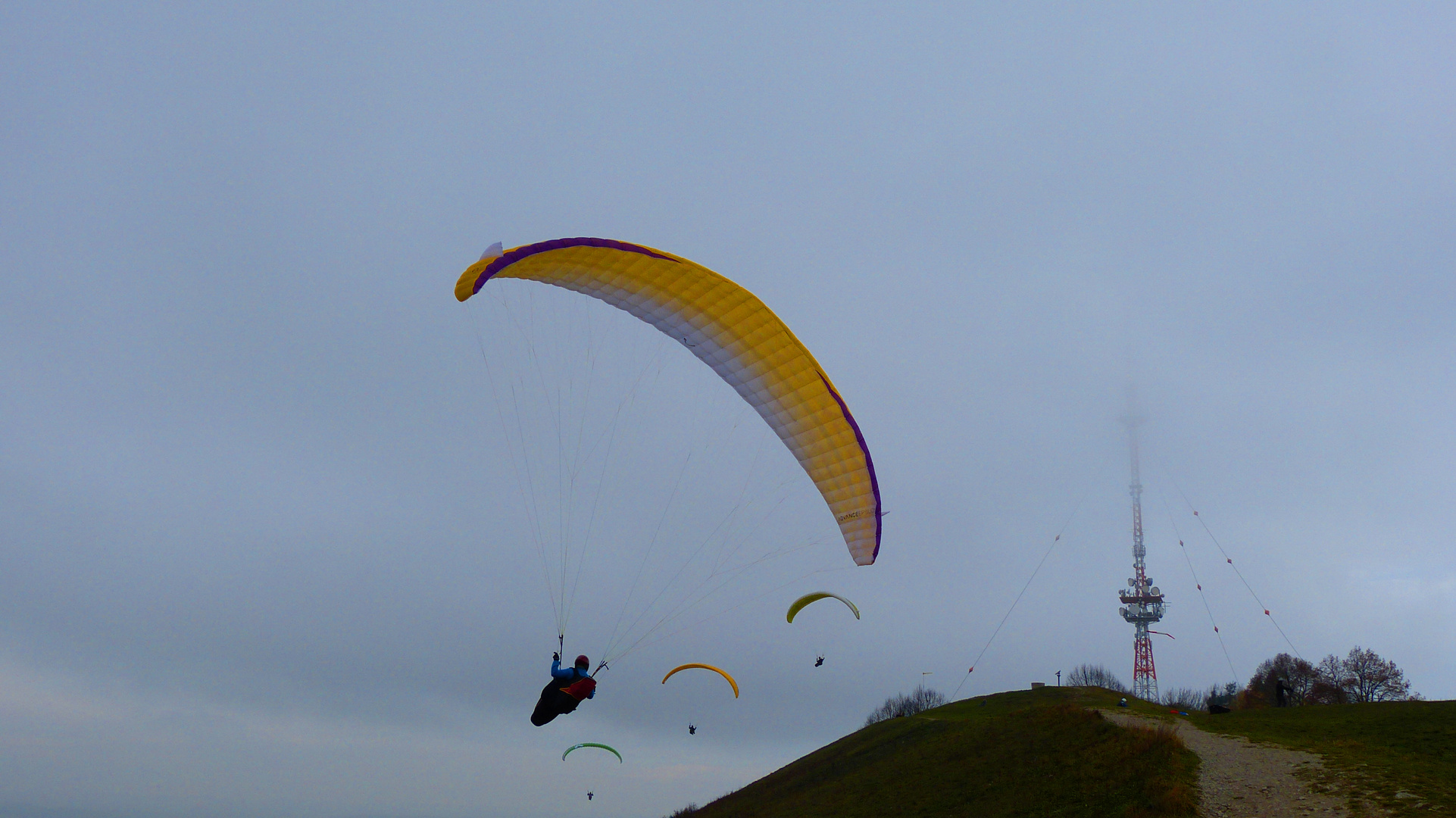 Gleitschirmflieger 6