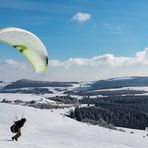 Gleitschirmflieger auf der Wasserkuppe