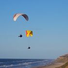 Gleitschirmflieger in Dänemark