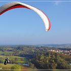 Gleitschirmflieger in Kallmünz