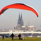 Gleitschirmtraining vor'm Dom