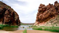 Glen Helen Gorge