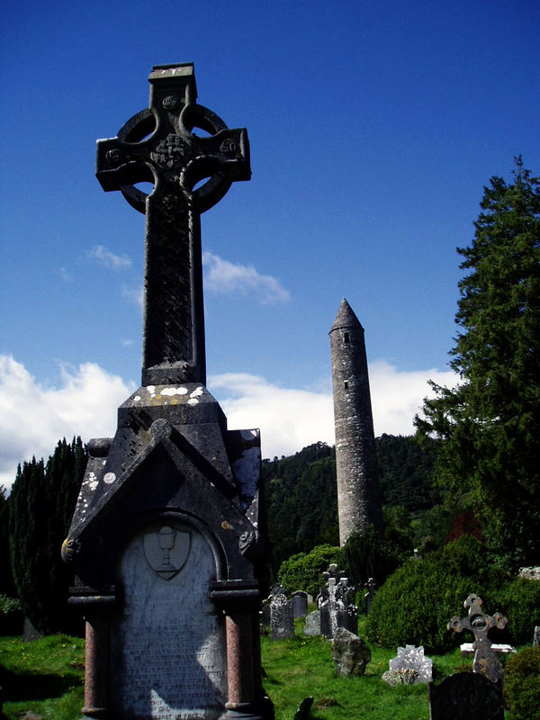 Glendalaugh - Grabstein und Turm