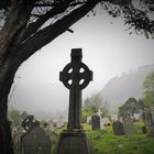 Glendalough - vor dem Rundturm