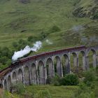 Glenfinnan Viaduct mit dem Jacobite Steam Train