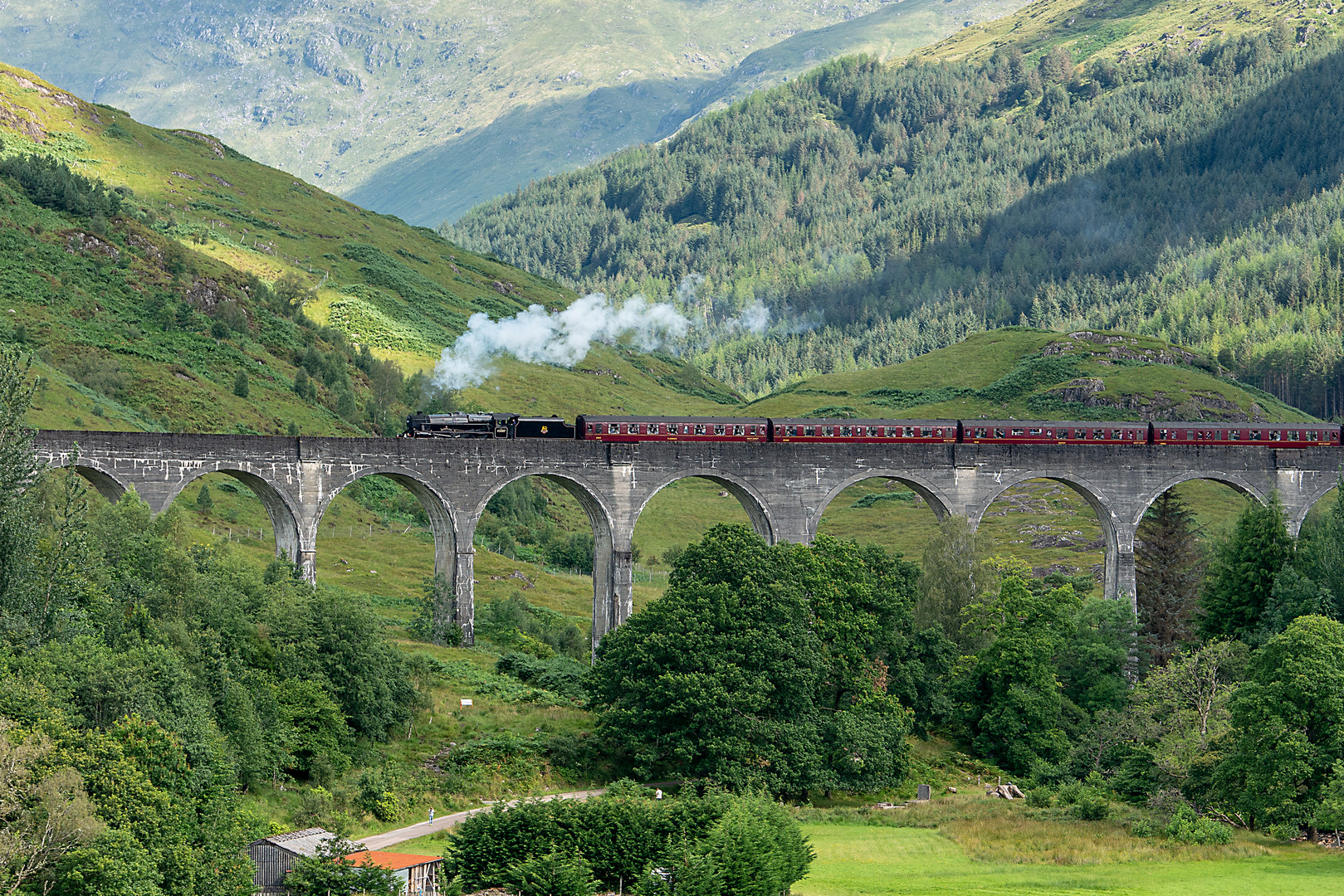 Glenfinnan Viadukt – die „Harry Potter“-Brücke