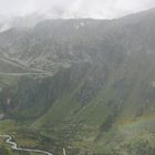 Gletsch mit Regenbogen von oben