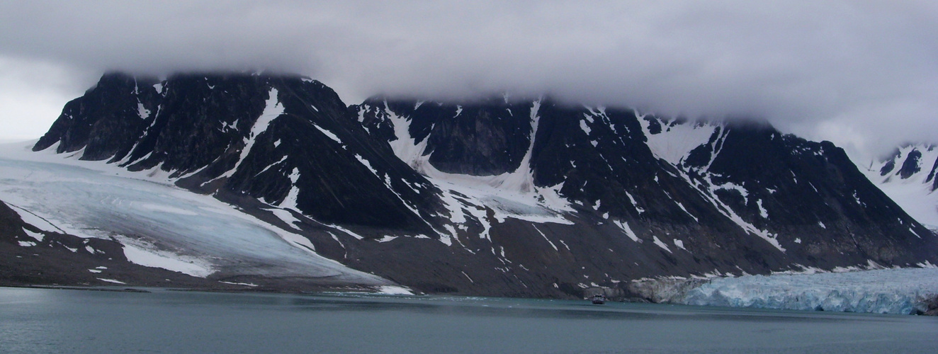 Gletscher im Magdalenenfjord