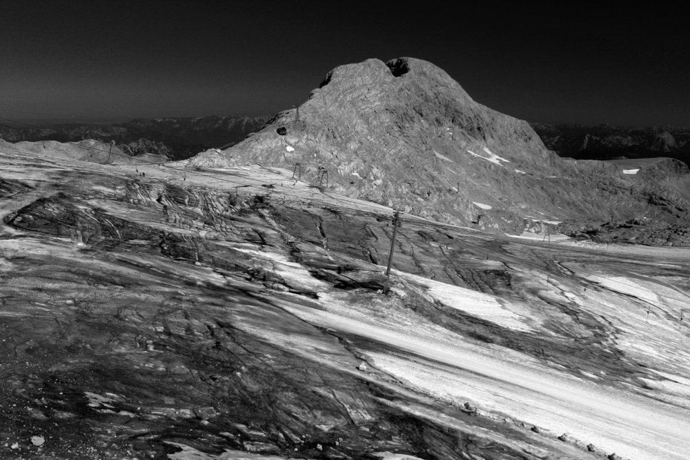 Gletscher in schwarz-weiß