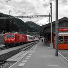 Gletscher-Schnellzug in Rot