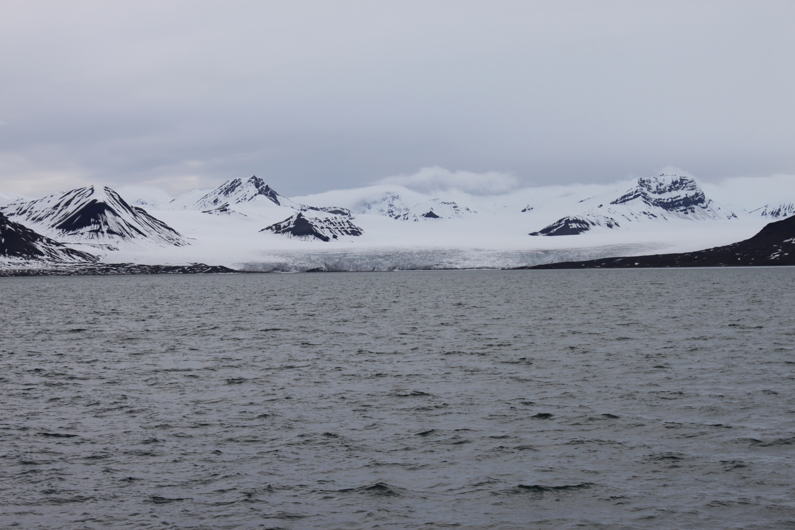 Gletscher und Fjord