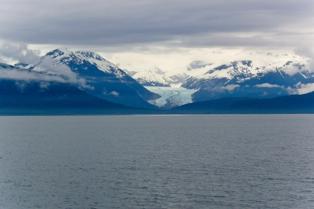 Gletscher und Meer