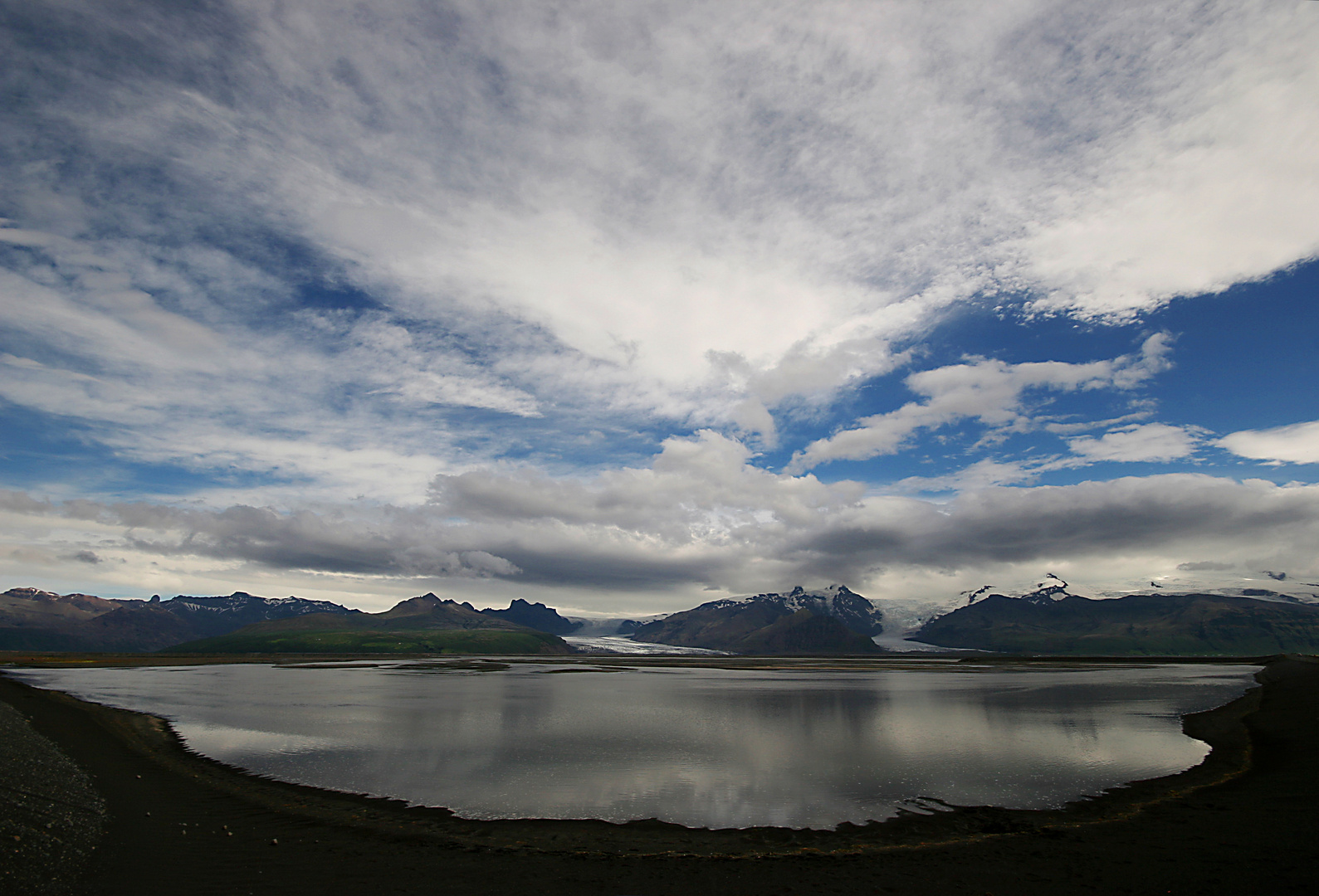 Gletscher und Seenlandschaft in Island