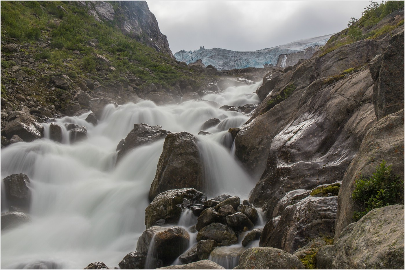 Gletscherbach in Norwegen