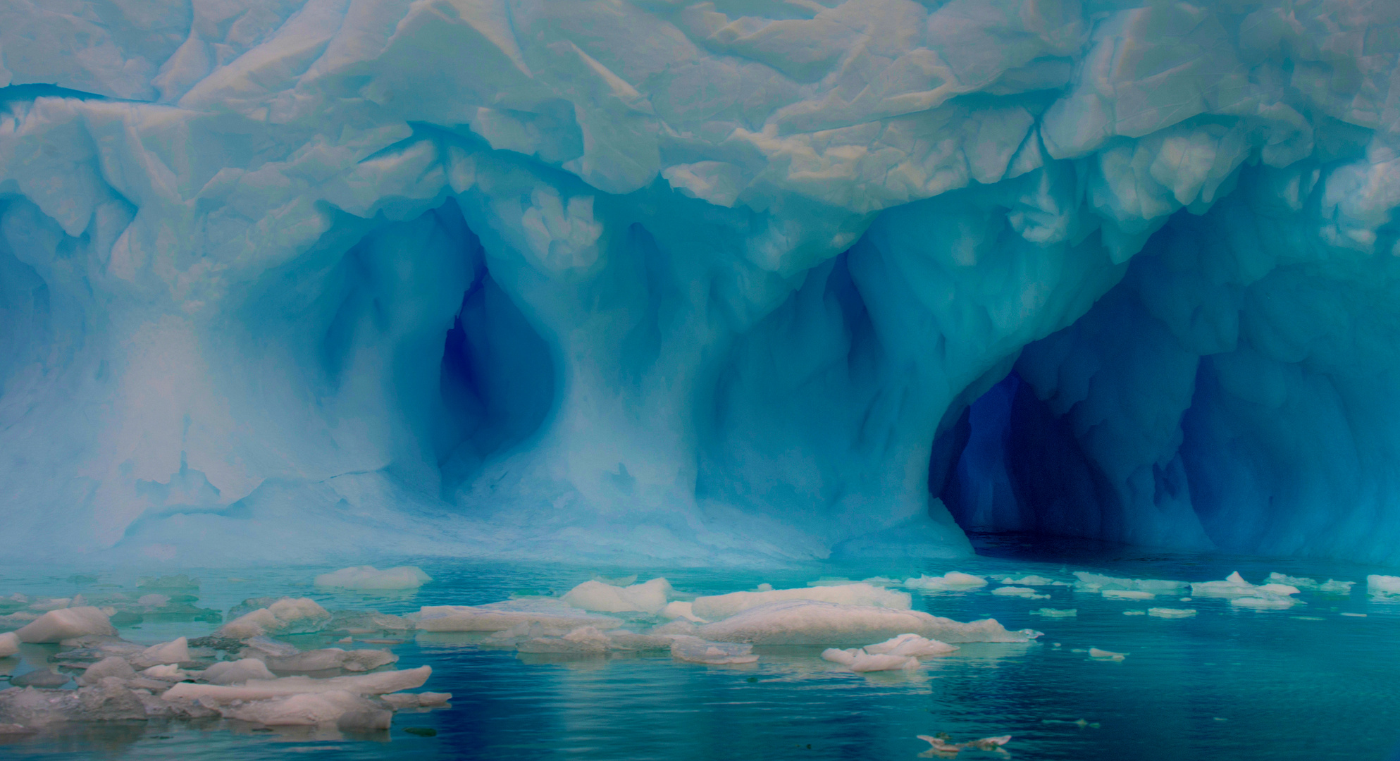 Gletscherhöhlen