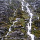 Gletscherstreams in der Fjordlandschaft Süd-Chiles