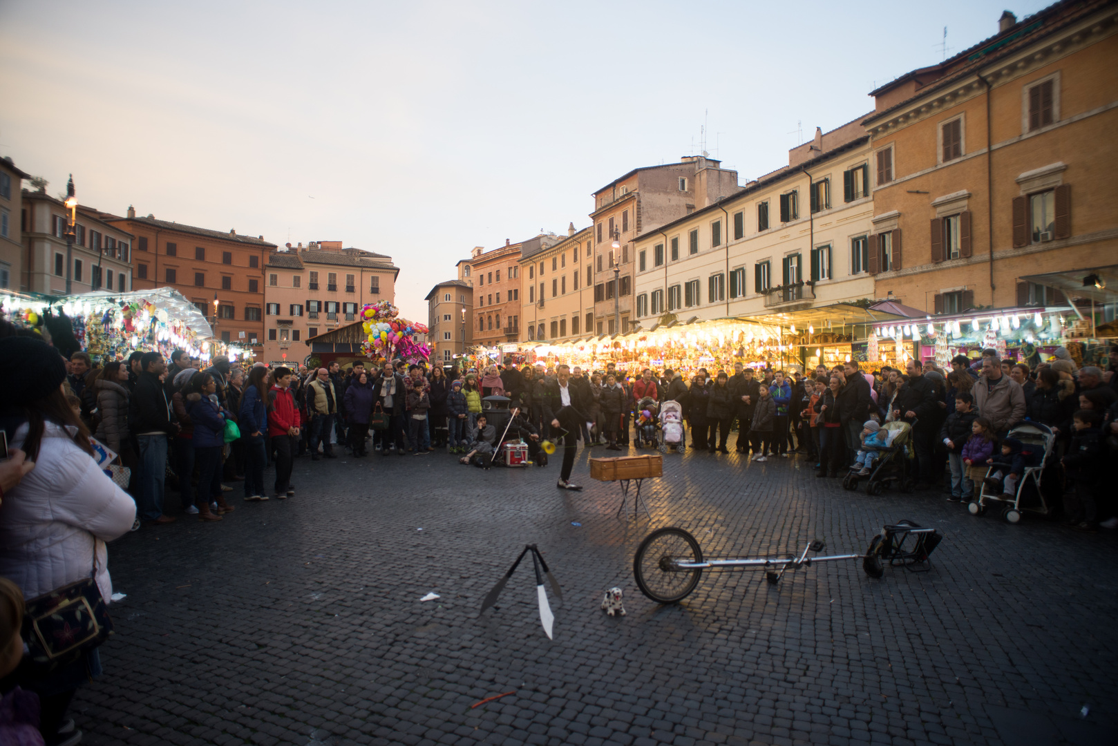 gli altri stanno a guardare