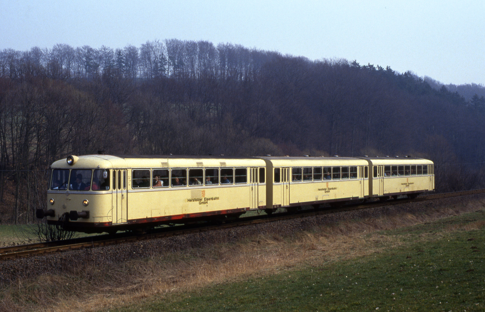 Gliederschienenbus formatfüllend