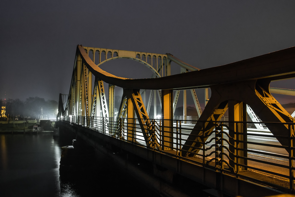 Glienicker Brücke