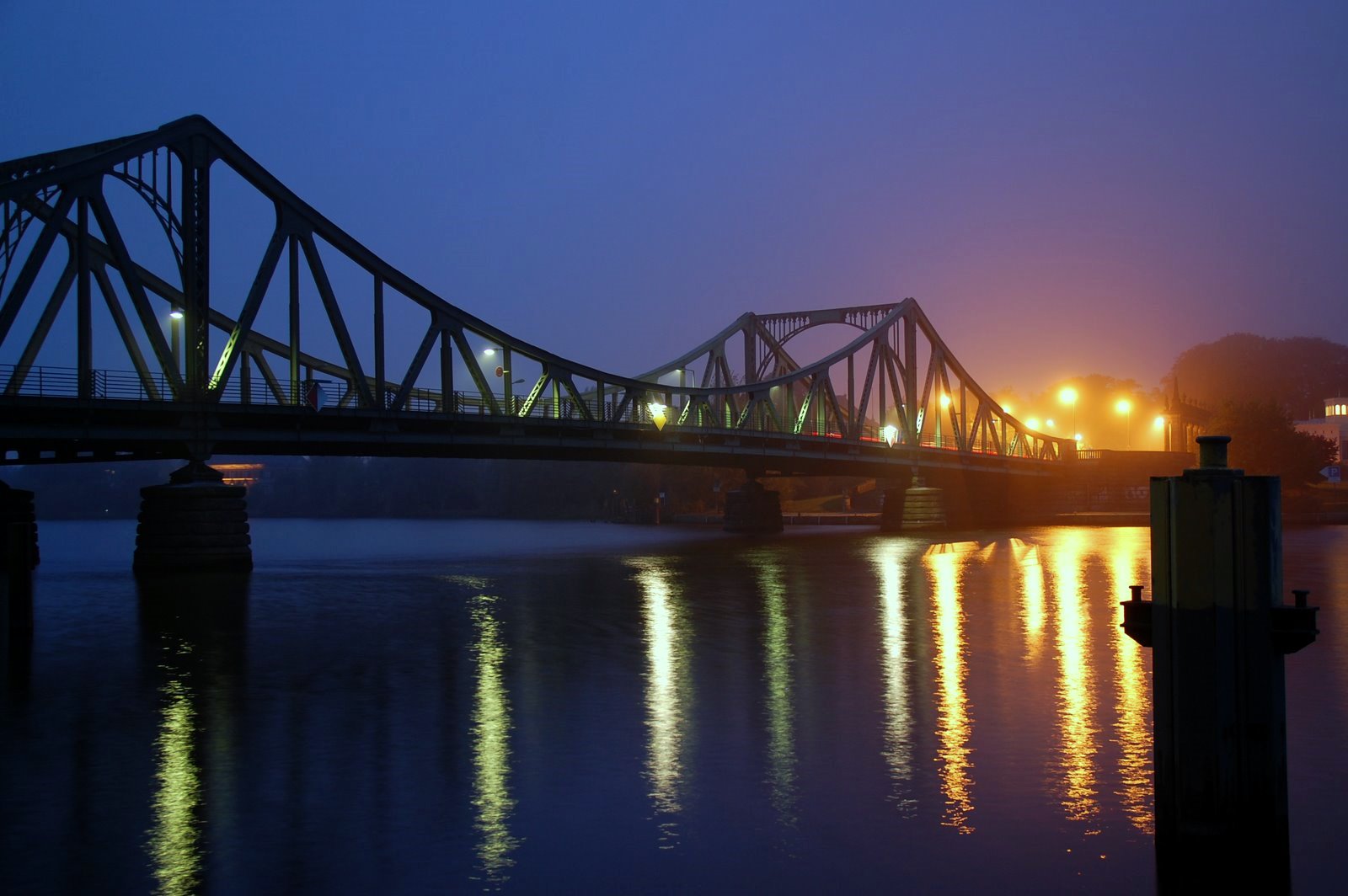 Glienicker Brücke