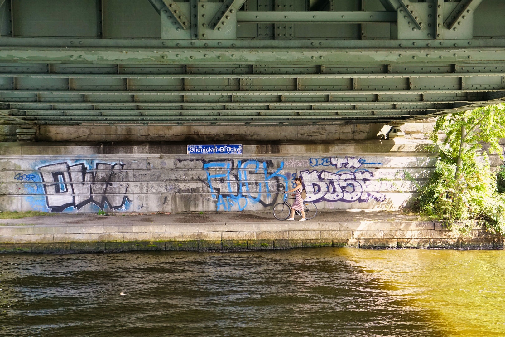 Glienicker-Brücke