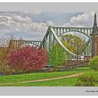 Glienicker Brücke im Frühling