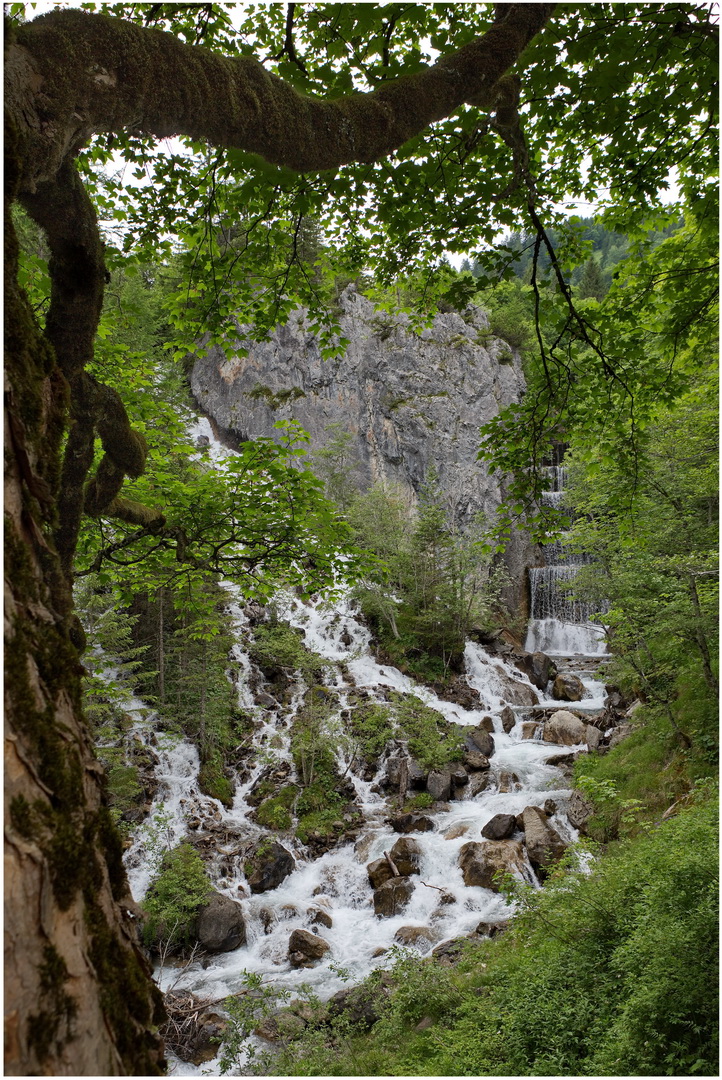 Glinga Wasserfall  2021-06-27  Palüdbach