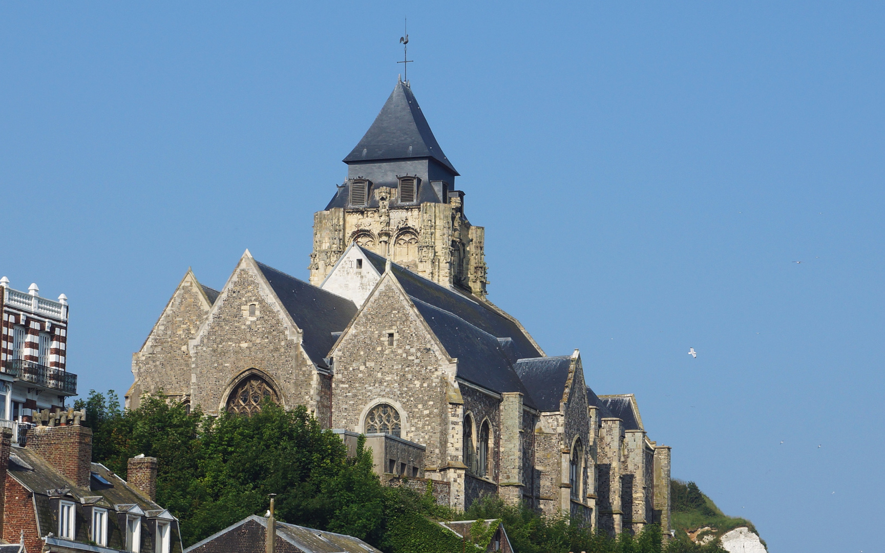 Église Saint-Jacques (XVI siècle) du Tréport, France ( focussus WP )