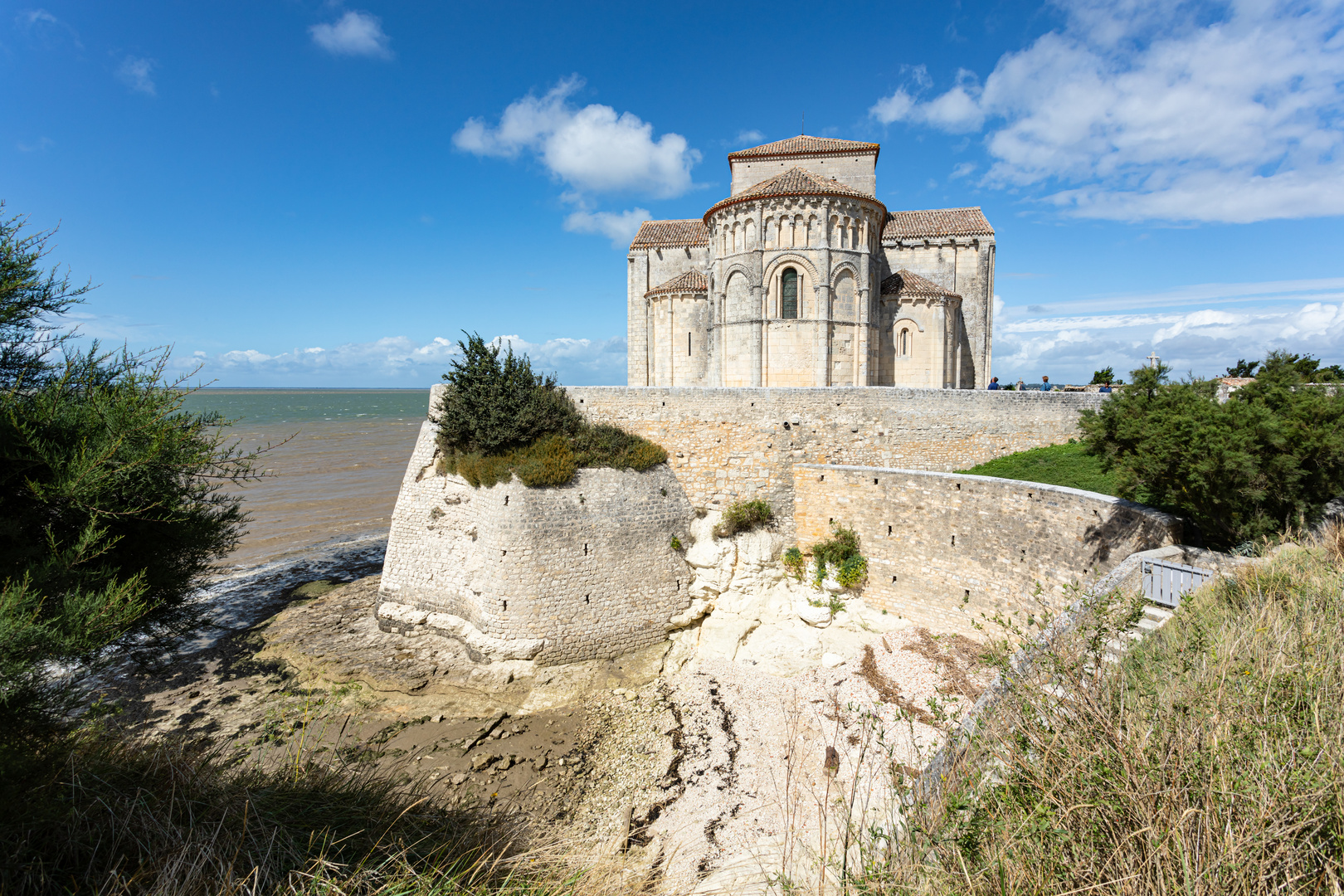 Église Sainte-Radegonde de Tamont