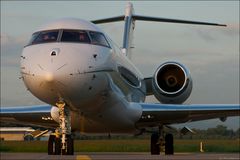 - GLOBAL EXPRESS -