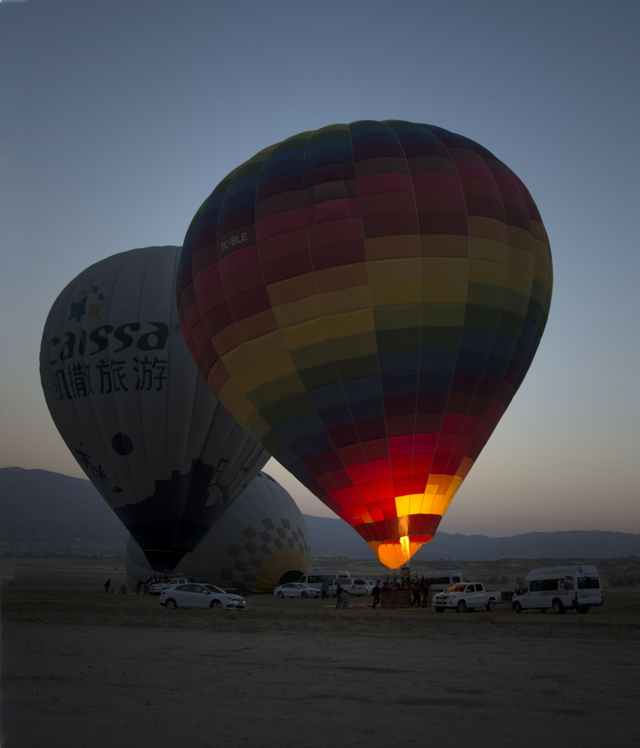 Globos al amanecer