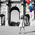 Globos de colores en París.