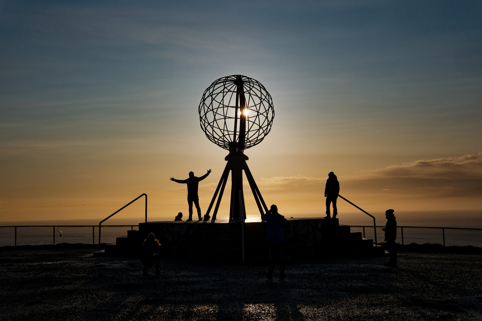 Globus im Gegenlicht II